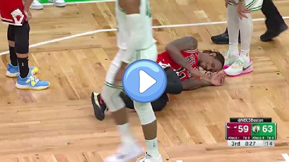 Play video: DeMar DeRozan suffers a frightening injury without any contact. Video thumb: DeMar DeRozan suffers a frightening injury without any contact.