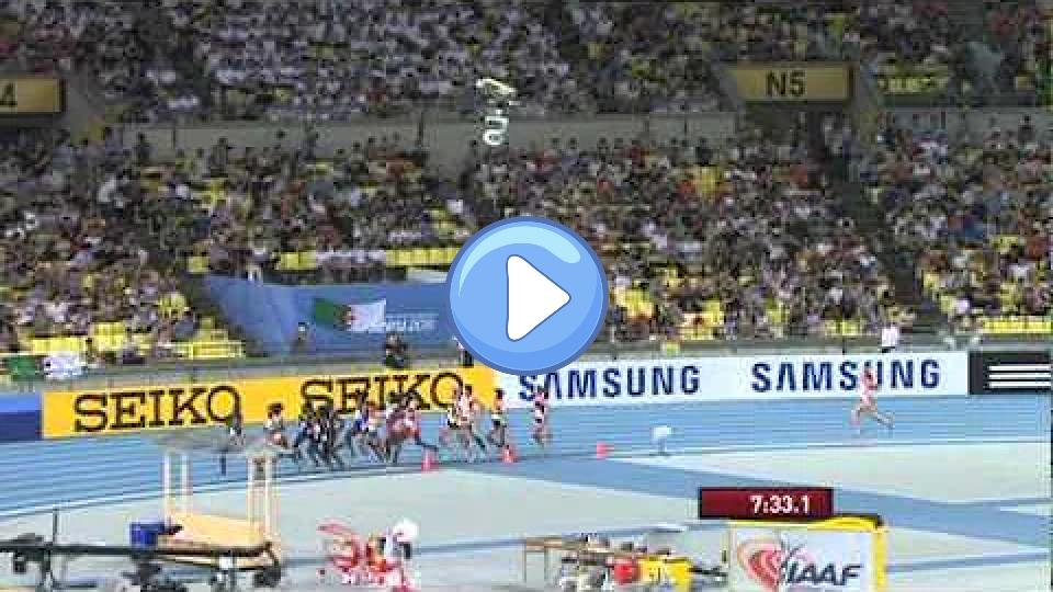 Video thumb: Vivian Cheruiyot cruises to victory in the women's 5000m final.