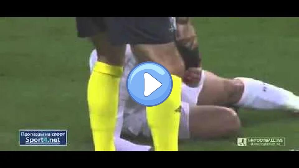 Play video: Isco Horror Injury vs PSG - Real Madrid vs PSG 0-0 UCL 2015 Video thumb: Isco Horror Injury vs PSG - Real Madrid vs PSG 0-0 UCL 2015