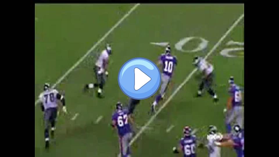 Play video: Eli Manning gets crushed! Video thumb: Eli Manning gets crushed!