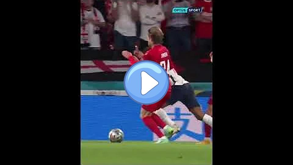 Play video: Raheem Sterling injures his knee Video thumb: Raheem Sterling injures his knee