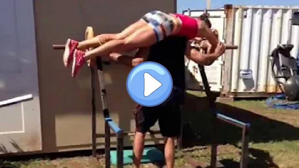 Play video: Aksel Lund Svindal does weightlifting with Julia Mancuso. Video thumb: Aksel Lund Svindal does weightlifting with Julia Mancuso.