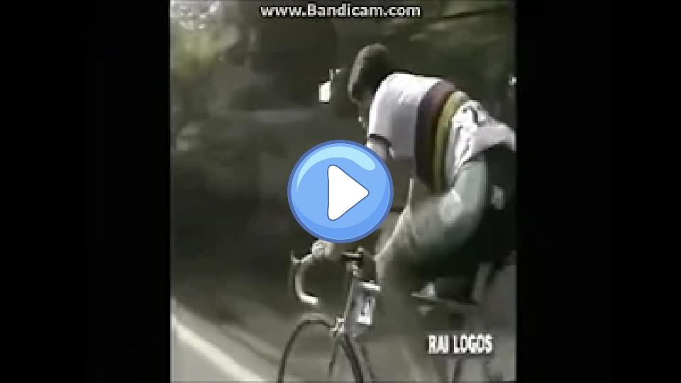 Play video: Giro del Lazio 1992 - Impressive Gianni Bugno Video thumb: Giro del Lazio 1992 - Impressive Gianni Bugno